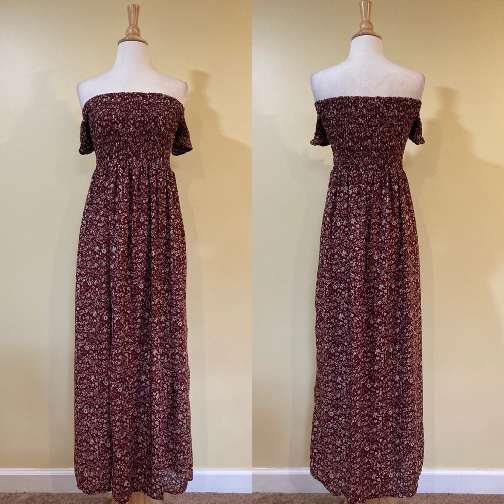 Off Shoulder Burgundy Floral Smocked Dress Two Front Slits Short Sleeves - Picture 3 of 5